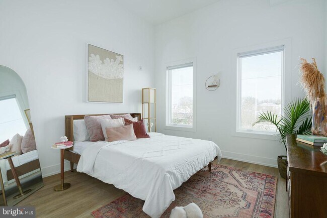 Foto del edificio - 5013 Springfield Ave