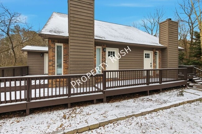 Building Photo - 6008 Champion Rd