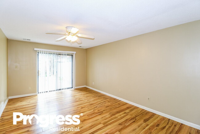 Building Photo - 1611 Oaken Bucket Dr