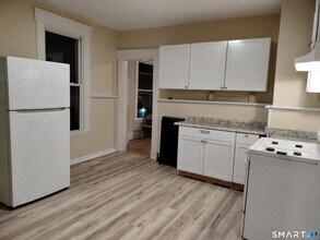 Building Photo - 680 Dixwell Ave