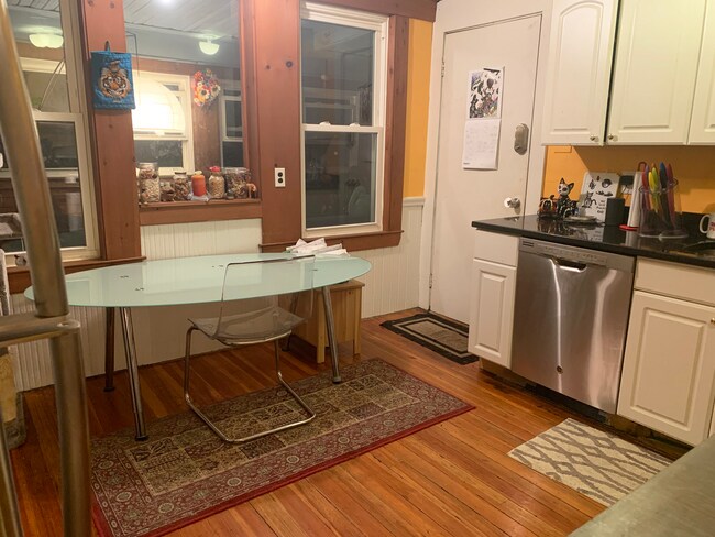 Foto del edificio - 363 Beacon St