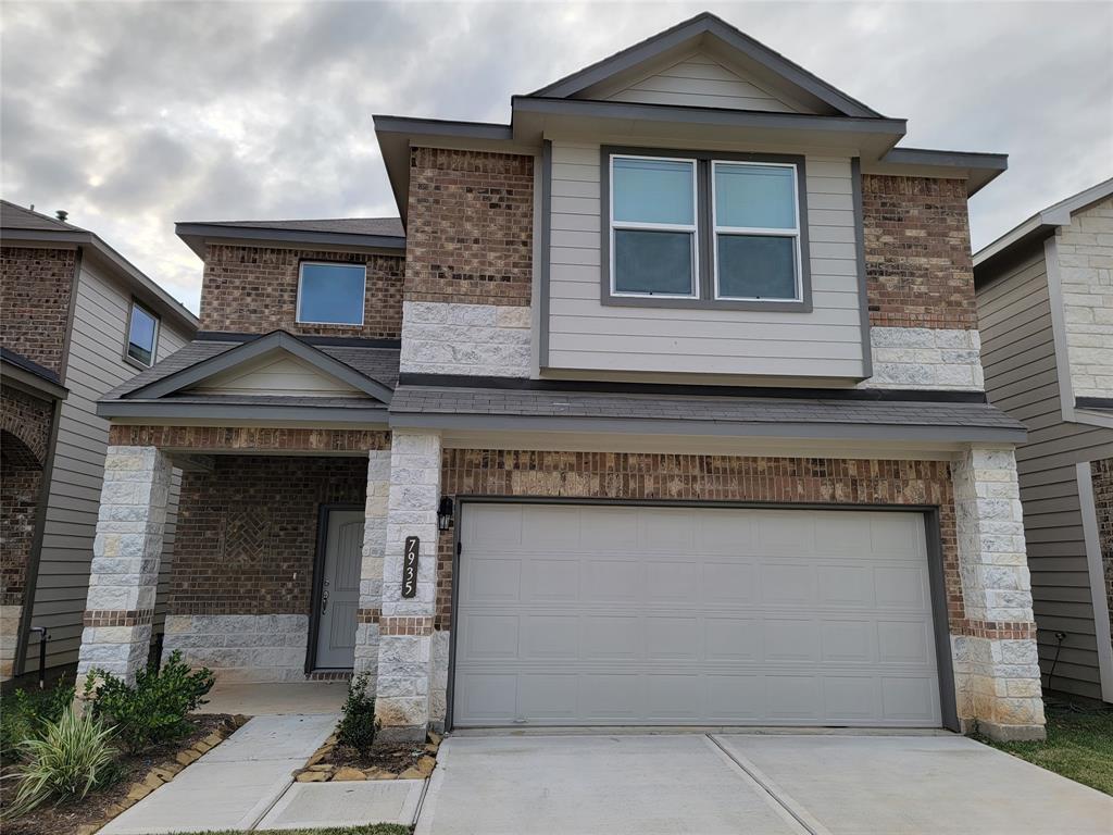 Foto principal - 7970 Cypress Dr