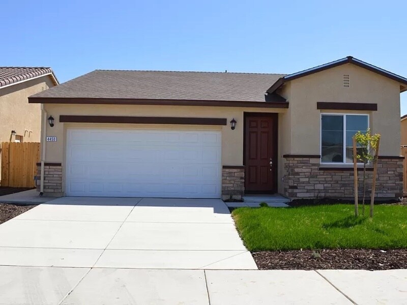Primary Photo - 4450 Lacy Ln