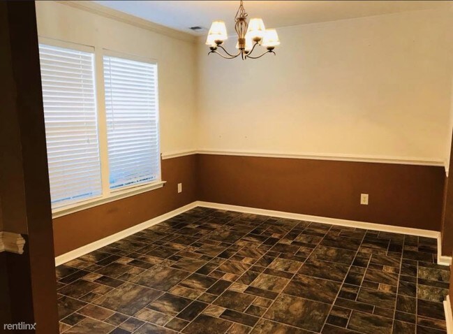 Building Photo - 3 br, 2 bath House - 135 Avondale Drive