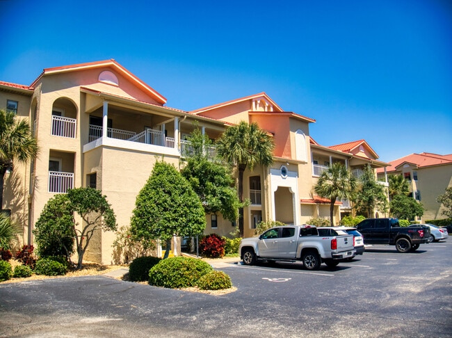 Building Photo - 444 Bouchelle Dr
