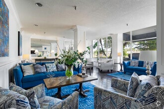 Interior Photo - Hillcrest Hampton House