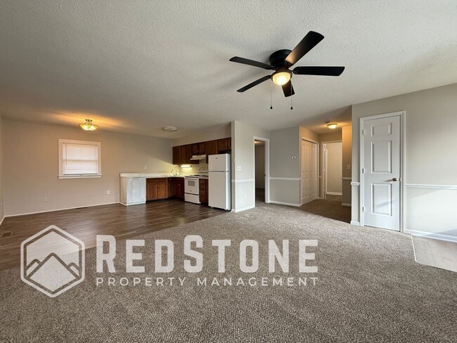 Foto del edificio - 431 Cleveland Ct