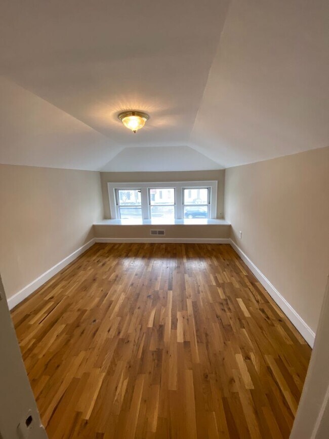 Foto del edificio - 743 Broad St NW