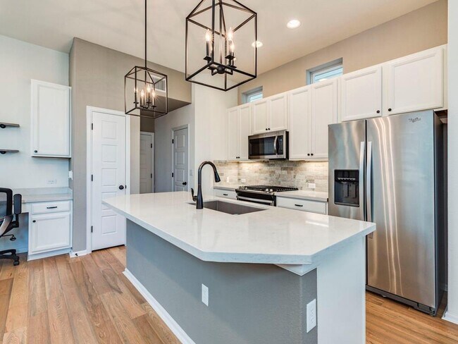 Building Photo - 10202 Cienega Cove