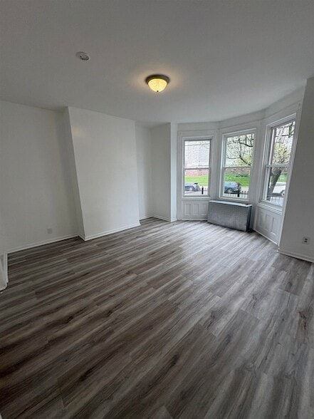 Photo - 139 Clifton Ave House