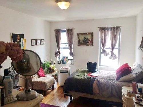 Building Photo - 344 E 6th St