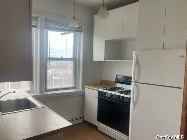 Foto del edificio - 128 Deer Pk Ave