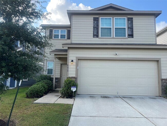 Foto del edificio - 4619 Prairie Chase Dr