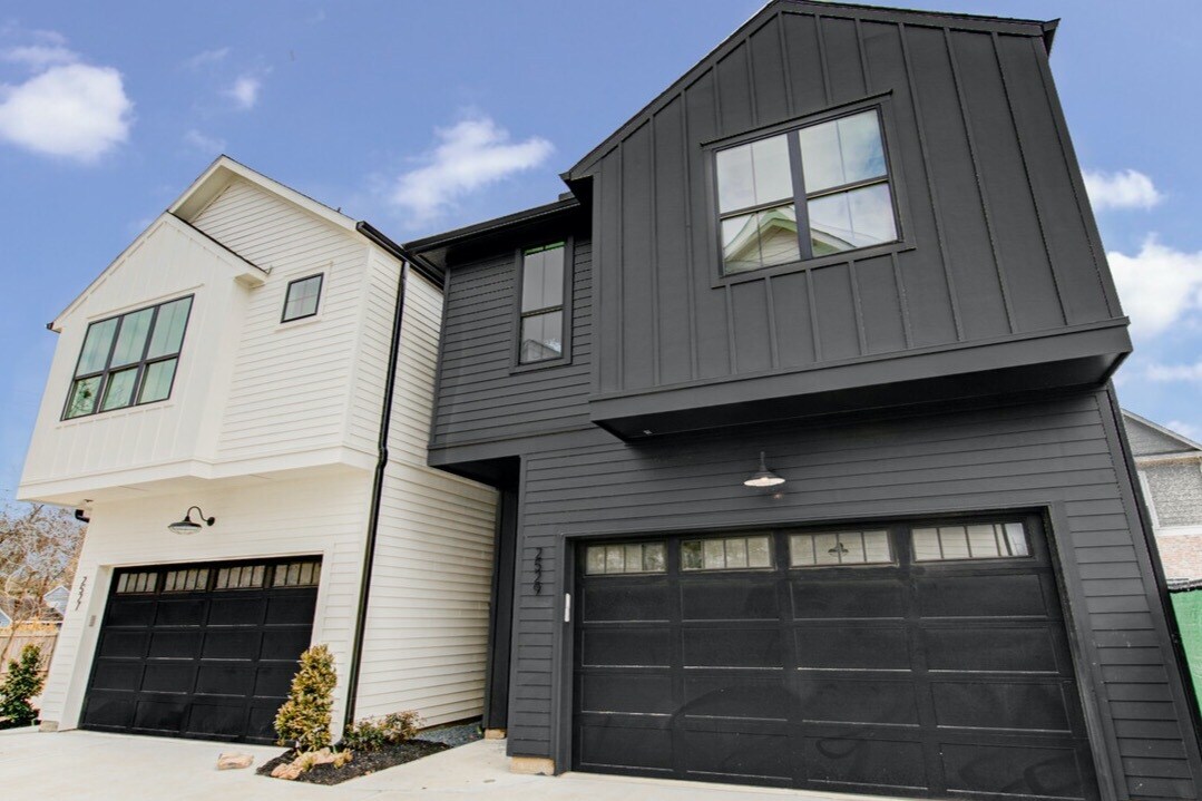 The Grove at Oak Forest Rentals in Houston at 2527 Judiway St Houston