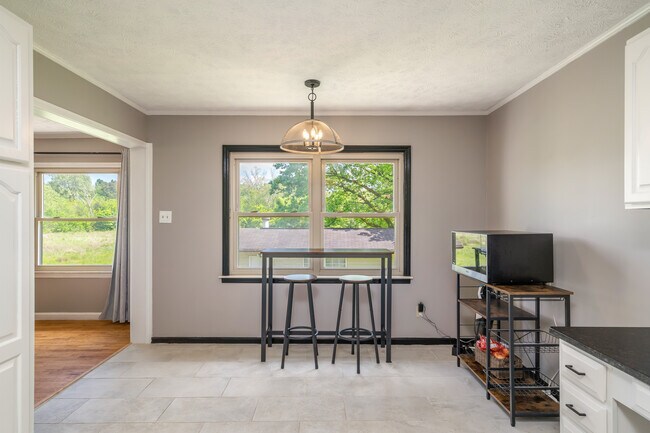 Building Photo - 7436 Old Maynardville Pike