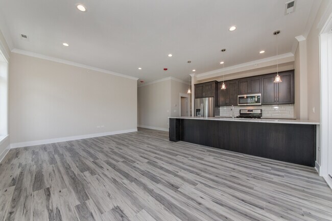 Building Photo - 1116 Courtland Ave