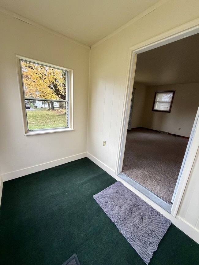 Building Photo - 20 Prospect St