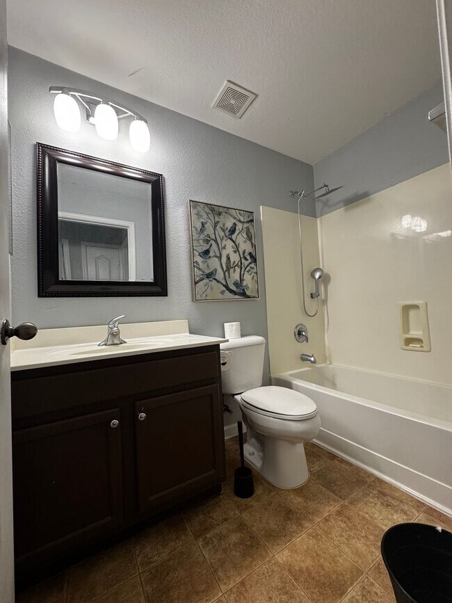 Foto del edificio - 4 BEDROOM WITH POOL IN DYNAMITE RANCH