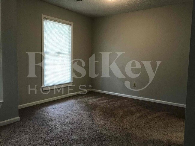 Foto del edificio - 1201 Creekwood Cove