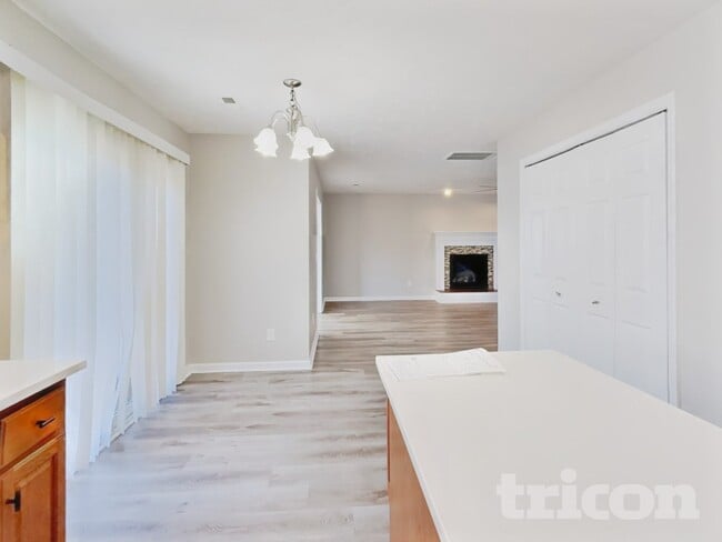 Building Photo - 200 Lattimore Rd