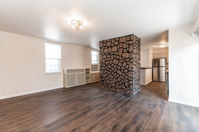 Foto del edificio - 217 Kaercher St