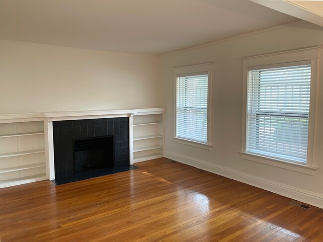 Living Room - 3742 Harrison Blvd