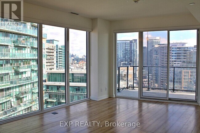 Photo du bâtiment - 135 E Liberty St