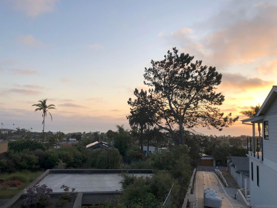 Foto principal - 313 Sunset Dr