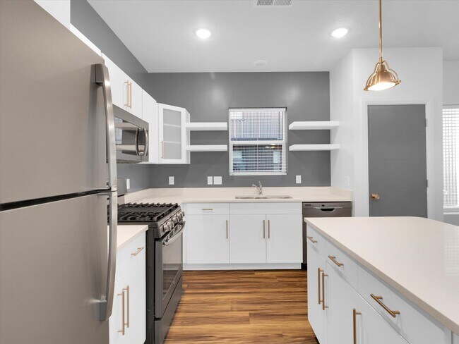 Building Photo - 1602 E 3300 S