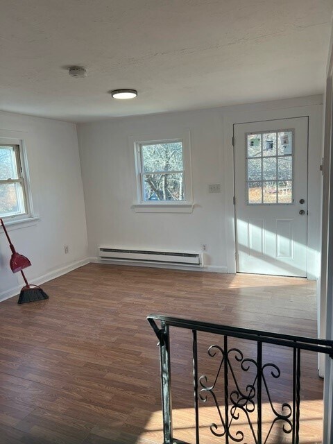 Building Photo - 193 Mattakeesett St