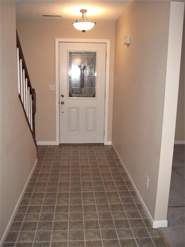 2213 Namekagon St, Hudson, WI 54016 Townhome Rentals in Hudson WI