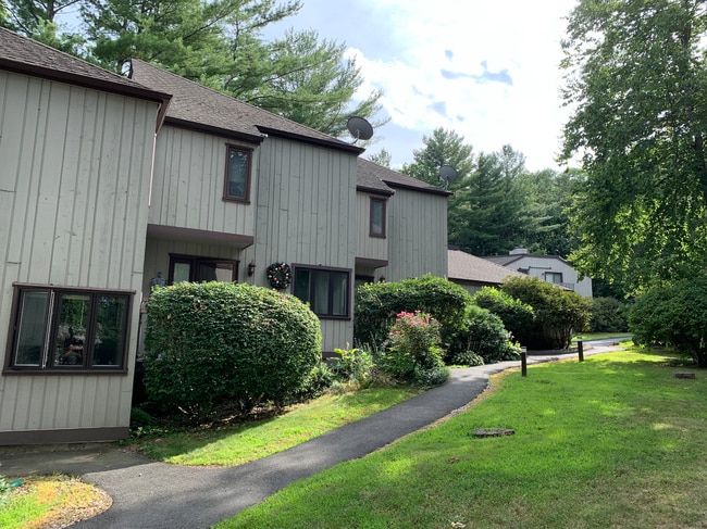 10 Talcott Ridge Rd., Farmington CT - 10 Talcott Ridge Rd