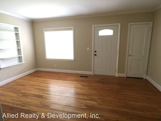 Building Photo - 3 br, 2 bath House - 10 Cedar Knoll