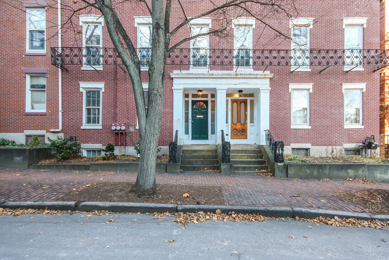 Primary Photo - 91 Park St