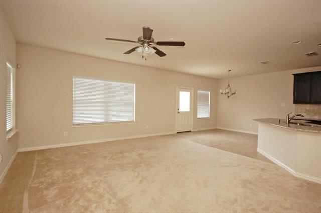 Foto del edificio - 6604 Rutherford Rd