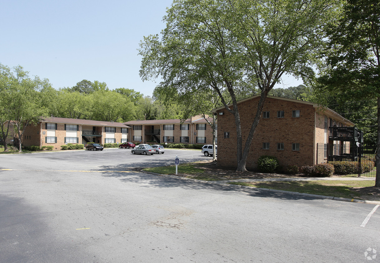 Glen Apartments Atlanta