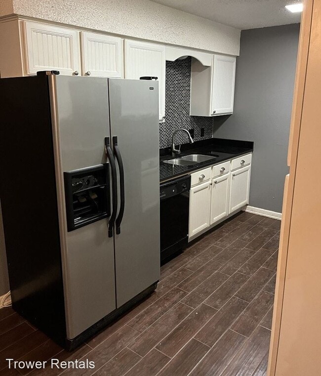 Building Photo - 3 br, 2 bath House - 4142 Lynbrook