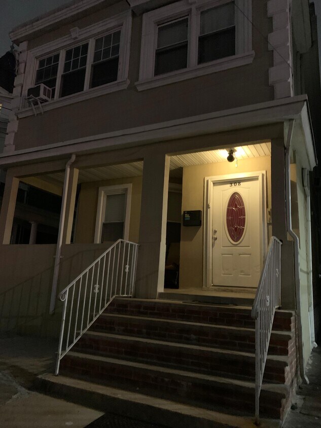 Vista exterior - 308 Paulison Ave