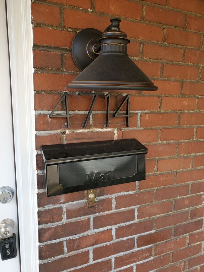 Foto del edificio - 3 Bedroom Section 8 approved! ASAP move in!