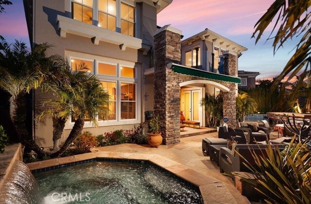 Building Photo - 5 Sea View Ln
