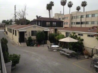 Foto principal - 523-537 W 92nd St