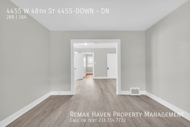 Foto del edificio - 4455 W 48th St