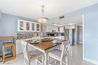 Building Photo - 1724 Bald Eagle Dr