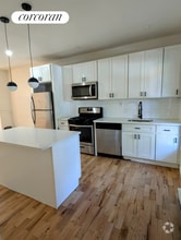 Building Photo - 110 Linwood St