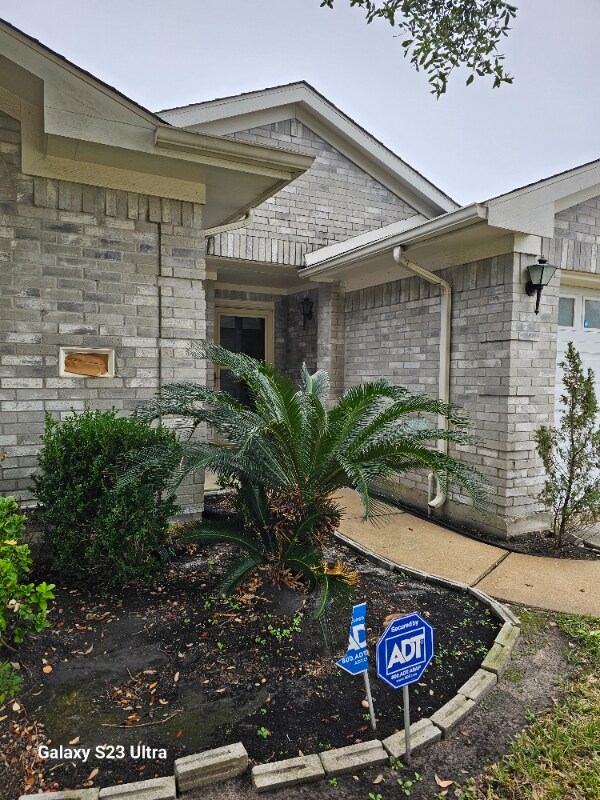 Foto del edificio - 12315 Wright Oaks Dr