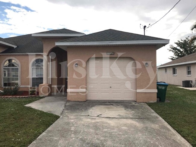 Building Photo - 1036 SE 11th St