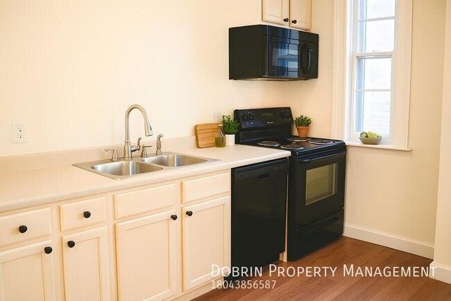 Photo - 9 W Clay St Apartment