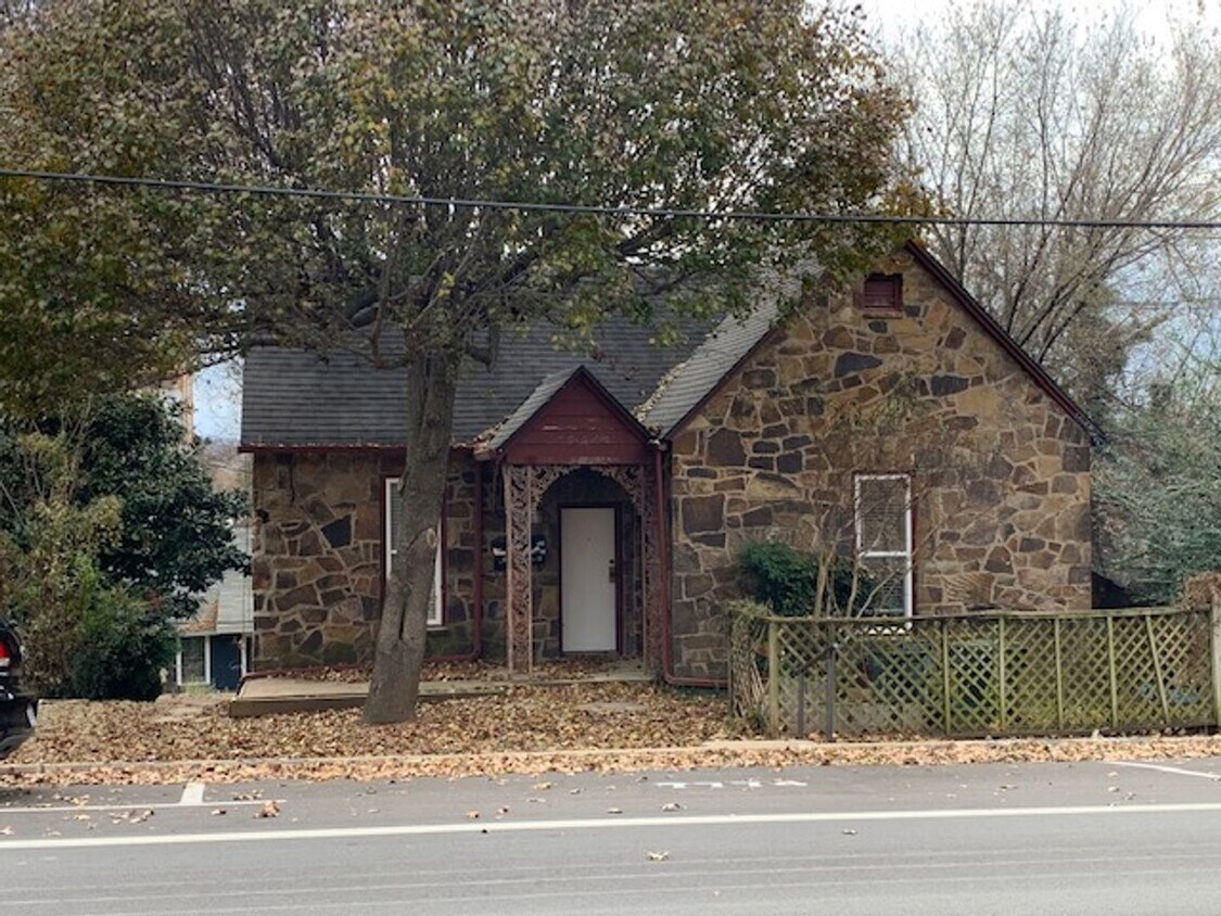 Foto principal - 199 W Lafayette St