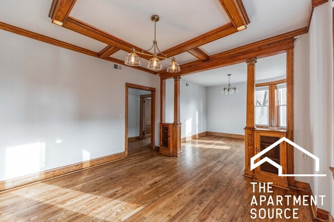 Photo - 2842 W Augusta Blvd Apartment