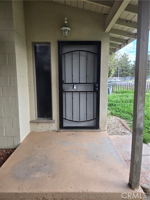 Foto del edificio - 1010 E Campus Way